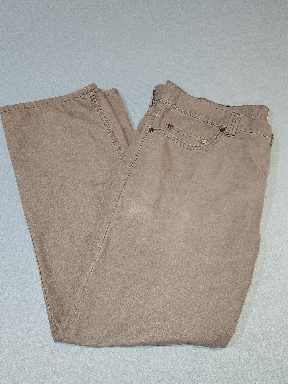 Blue Mountain Men's Gray Lightweight Workpants. 42x32.